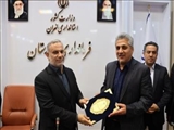برنامه محوری و سازمان دهی اداری شهرستان جهت خدمت به شهروندان