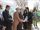مراسم نهال ایستادگی بمناسبت روز شهدا توسط شهرداری صالحیه با حضور عبداله نوحی فرماندار شهرستان بهارستان برگزار شد
