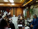  پیگیری اجرای مصوبات سفر رئیس جمهور به شهرستان در دیدار فرماندار بهارستان با وزیر بهداشت، درمان و آموزش پزشکی