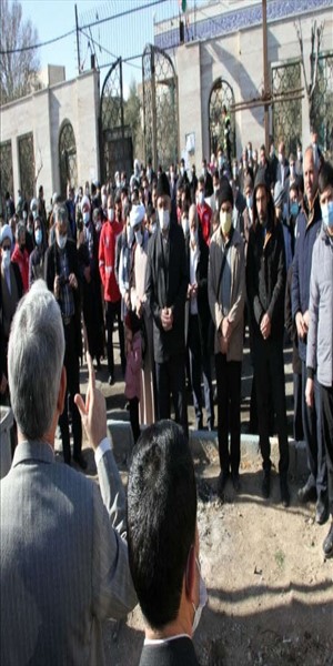 راهپیمایی نمازگزاران  در حمایت