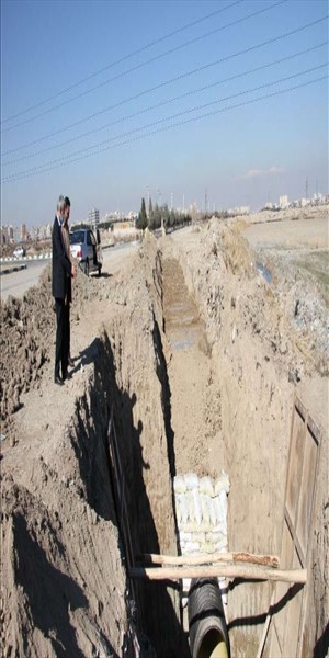 بازدید فرماندار بهارستان از مرکز