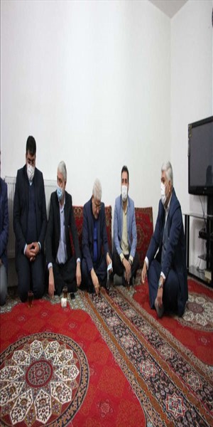 دیدار فرماندار بهارستان با جانباز