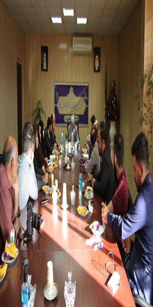 نشست صمیمی فرماندار شهرستان بهارستان