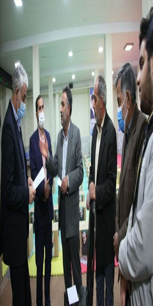توزیع اقلام بهداشتی و تربیت بدنی
