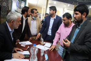 میز خدمت فرماندار شهرستان بهارستان