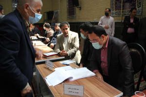 میز خدمت فرماندار شهرستان بهارستان