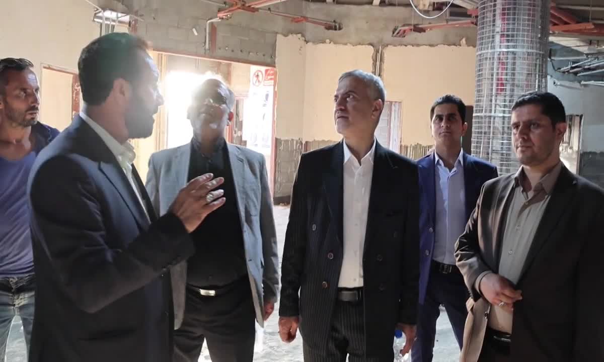 بازدید عبدالحمید شرفی سرپرست فرمانداری بهارستان از پروژه ها